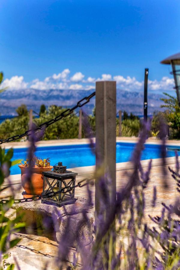 Magical Island Home Supetar Exterior photo